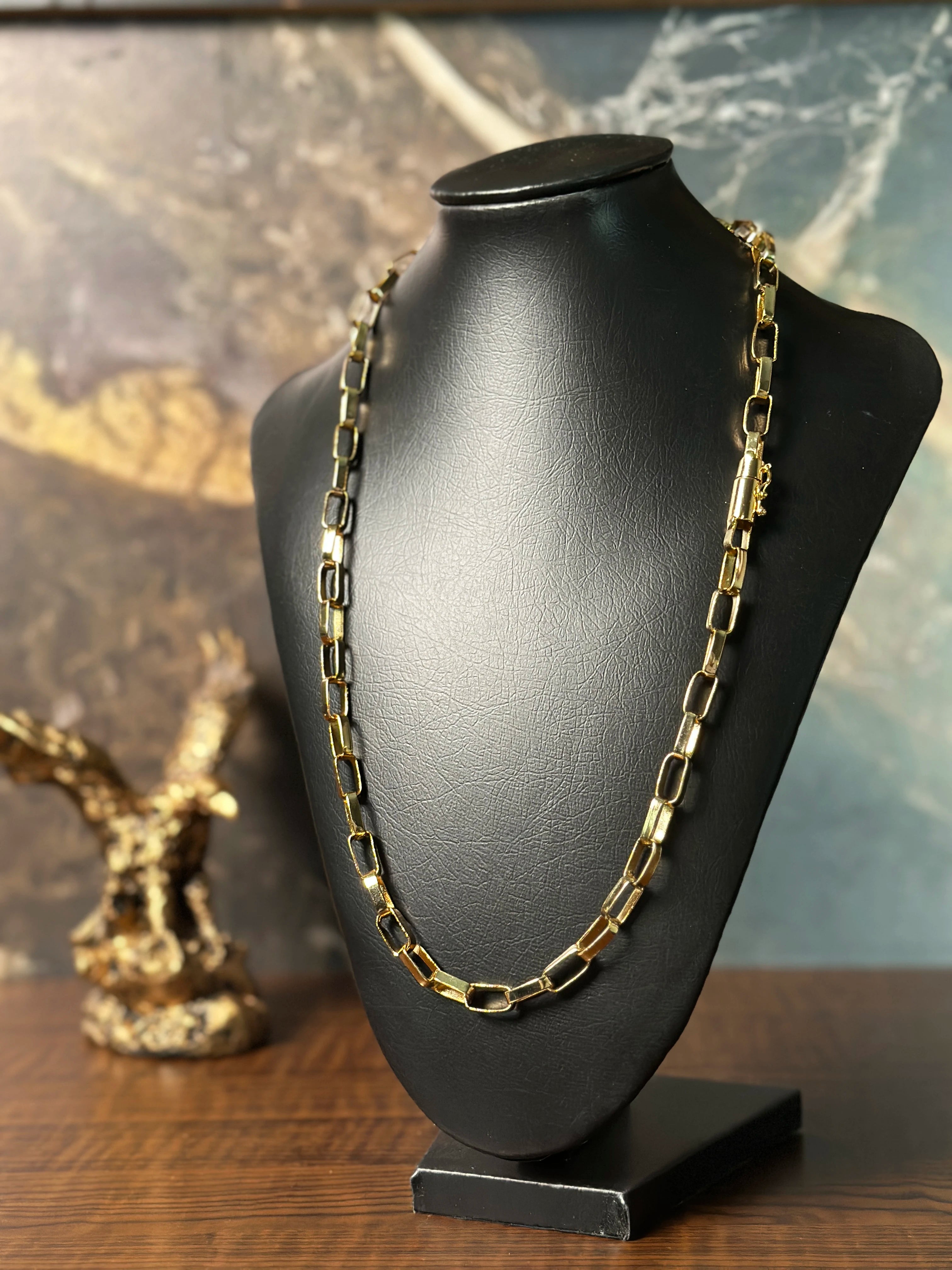 Corrente Cartier (8mm) Banhada a Ouro 18K