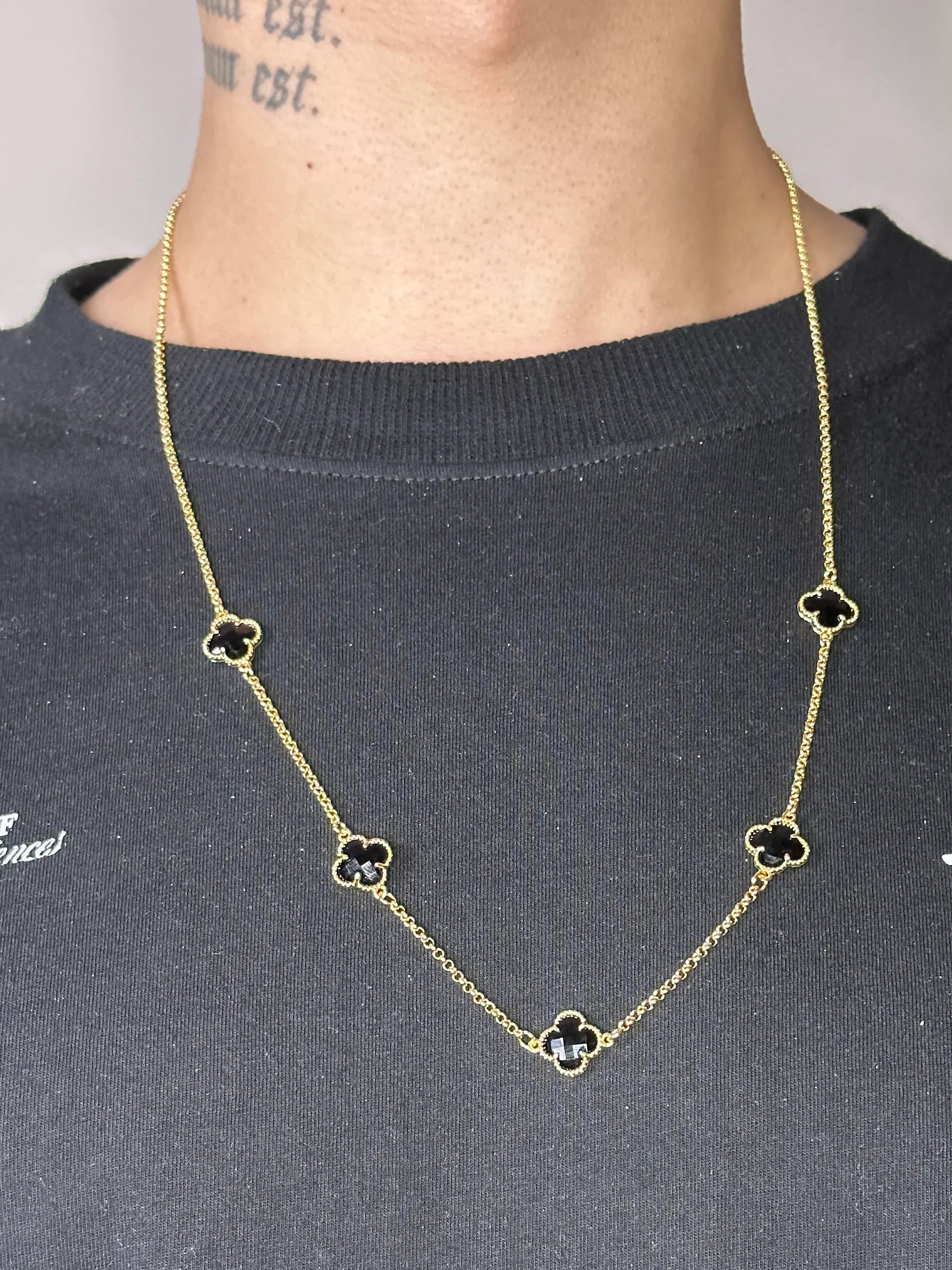 Corrente Trevo Preto P - Banhado a Ouro 18K